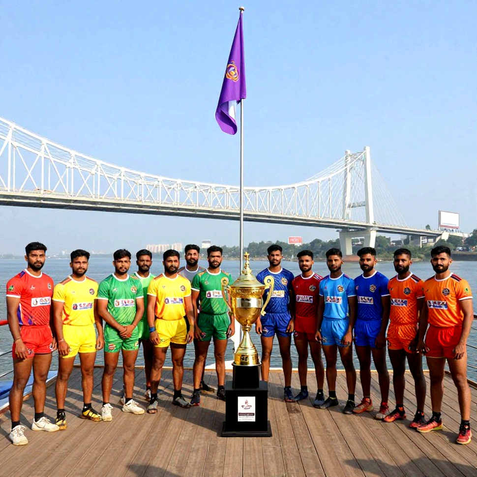 अहमदाबाद में कबड्डी का नया पैमाना: 13 देश, 62 मैच और भारत की दोहरी शुरुआत अहमदाबाद में कबड्डी का नया पैमाना: 13 देश, 62 मैच और भारत की दोहरी शुरुआत