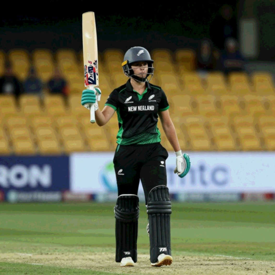 Morkel's Message to Bhuvneshwar: Block Out the Expectations, Just Be You — But 49 and 50 Tell a Different Story Morkel's Message to Bhuvneshwar: Block Out the Expectations, Just Be You — But 49 and 50 Tell a Different Story